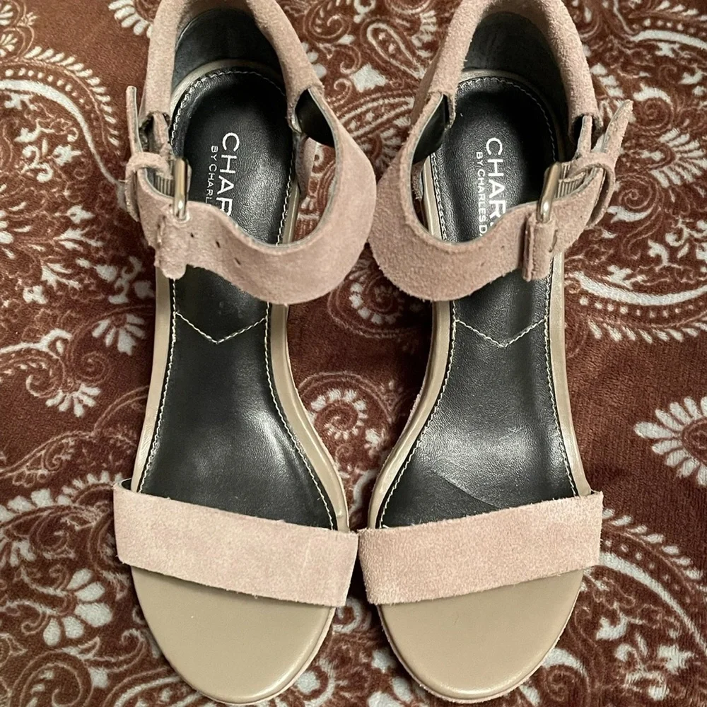 Charles David Grey/Taupe Suede wedge sandals.in size 6.5. - Picture 2 of 10